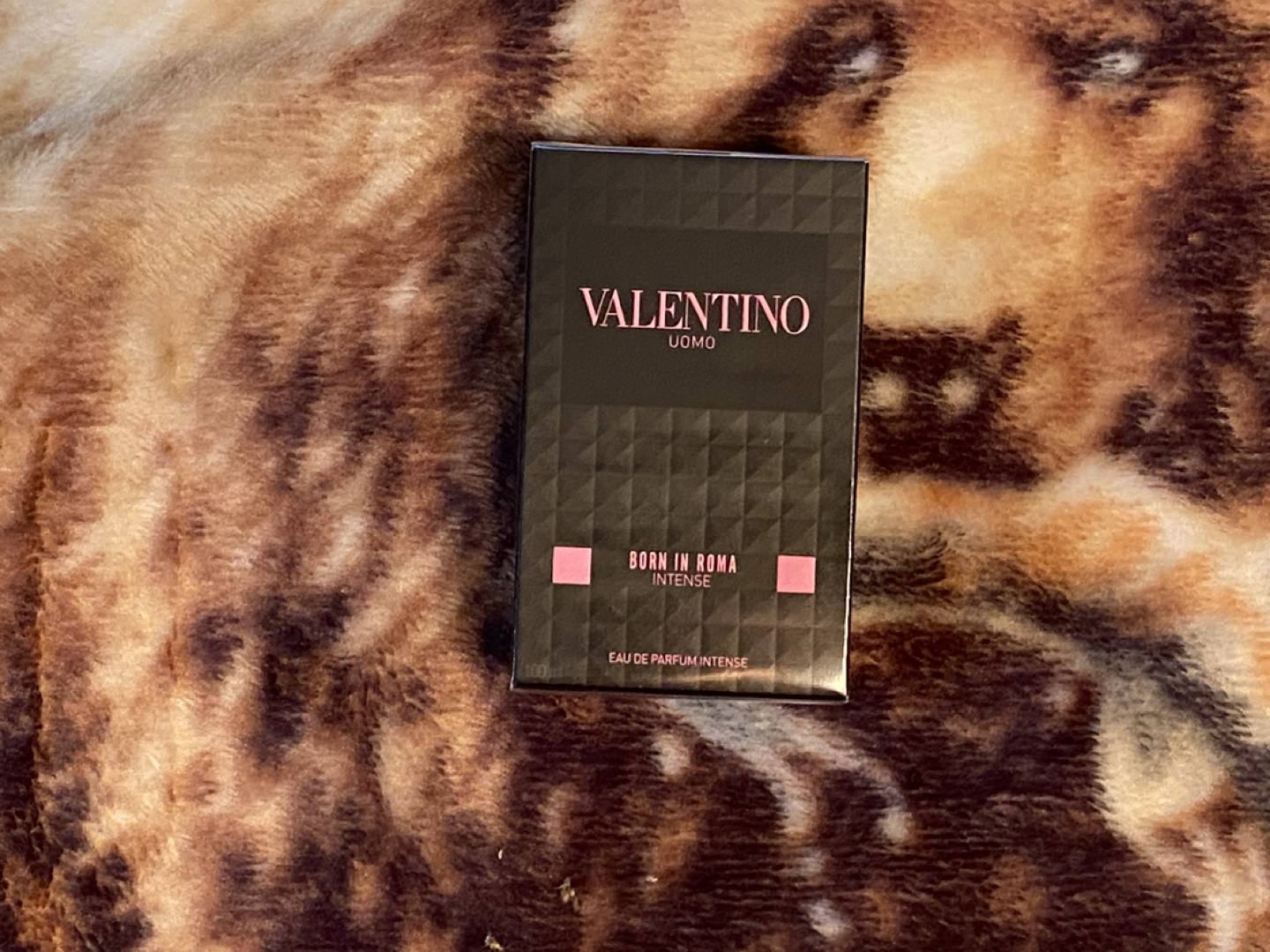 Valentino Born in Roma Intense