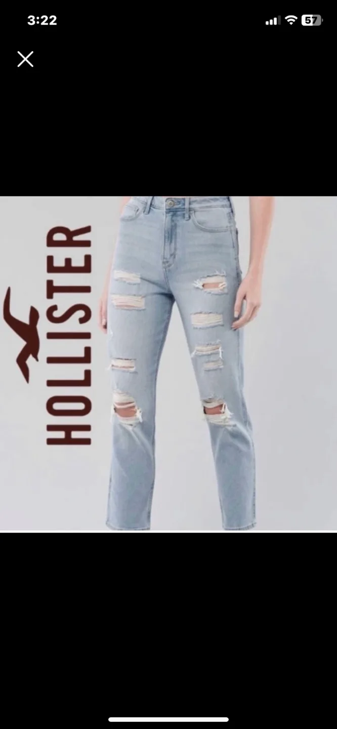 Hollister Ultra High-Rise Mom Jeans image indicator(7)