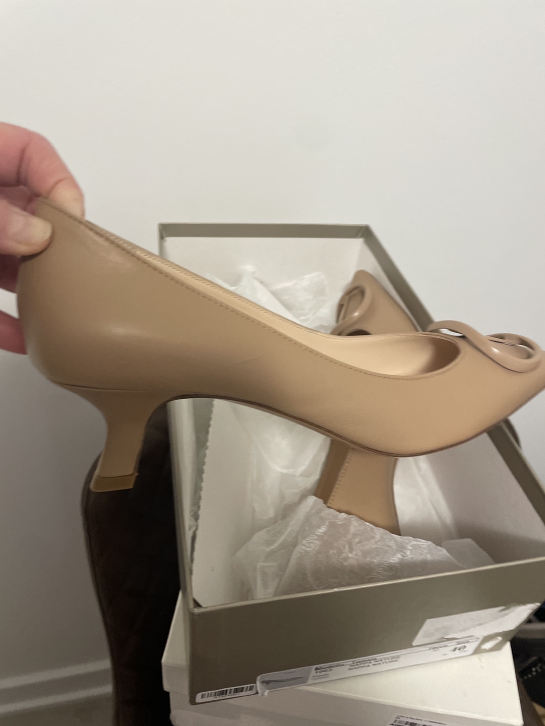 Timeline Women's Size 40 Beige Leather Heels - photo 2