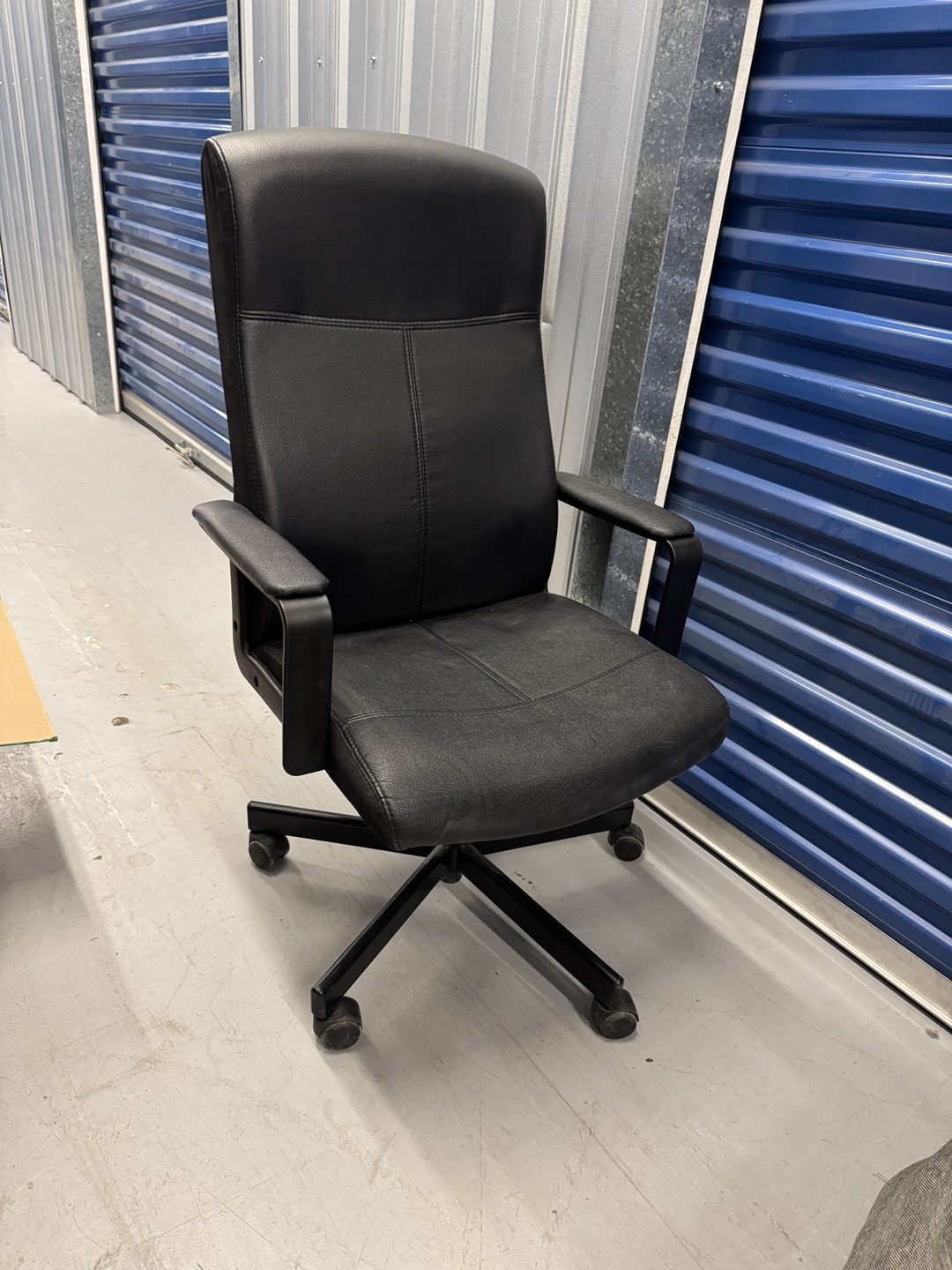 Black Office Chair
