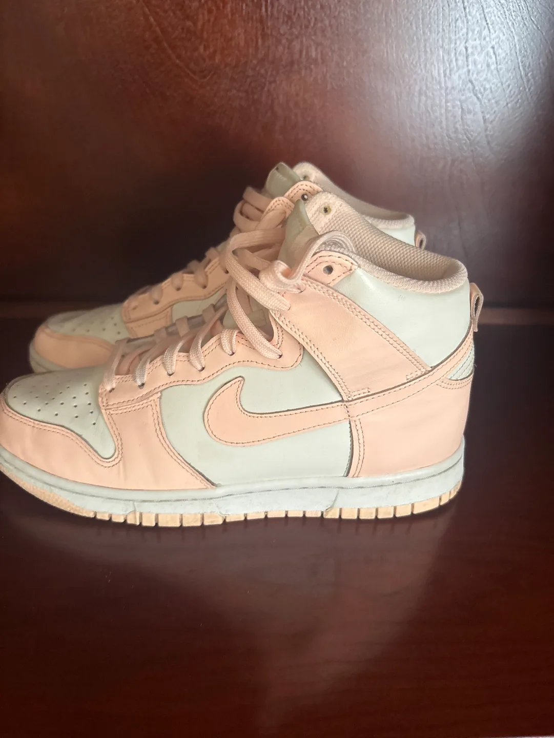 Nike Dunk High Pink image indicator(3)