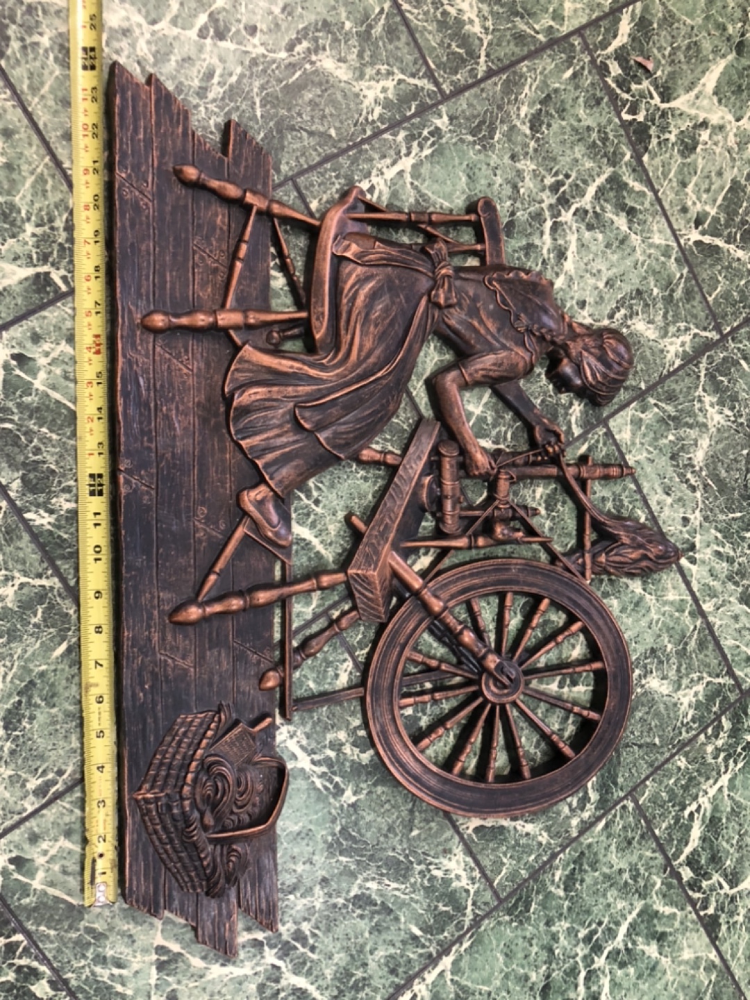 Vintage 1971 Wall Hanging - Girl Spinning - photo 2
