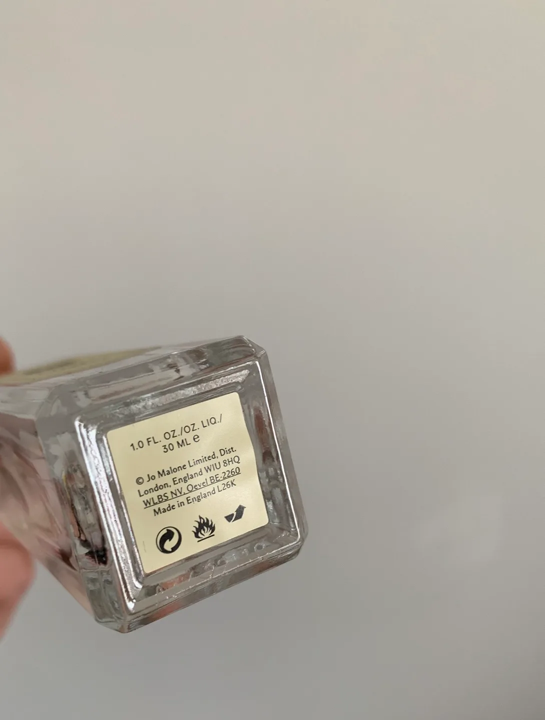 Used Jo Malone London English Pear & Freesia Cologne 30ml image indicator(4)