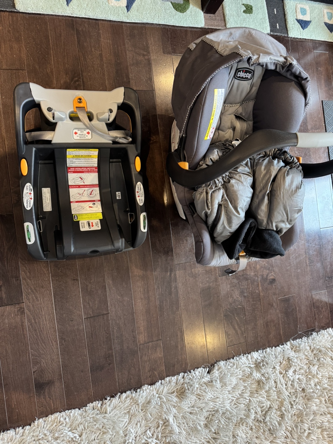 Chicco Keyfit 30 Infant Car Seat and Base - photo 2