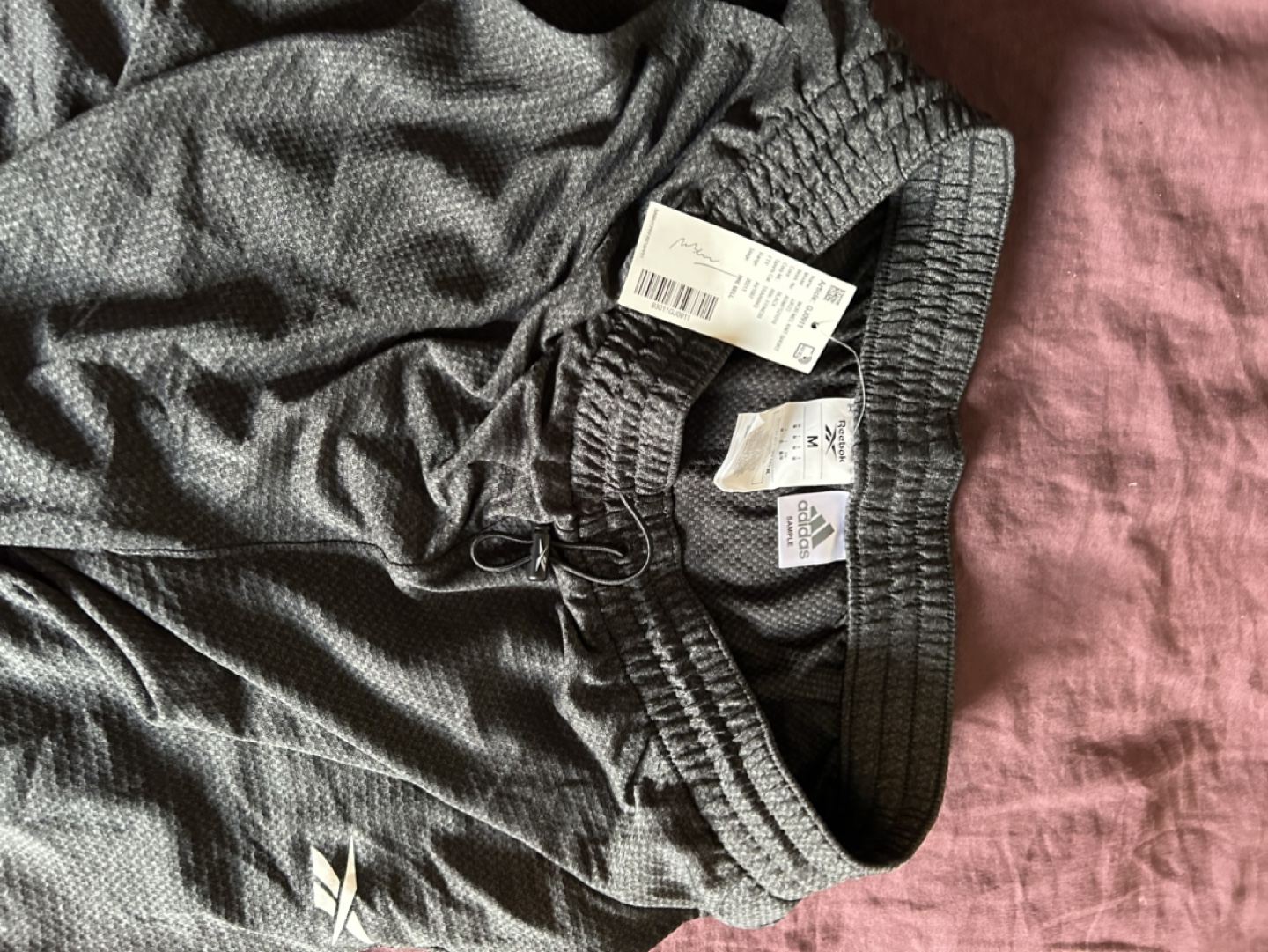 Men's Reebok Workout Shorts - Size Medium - photo 3