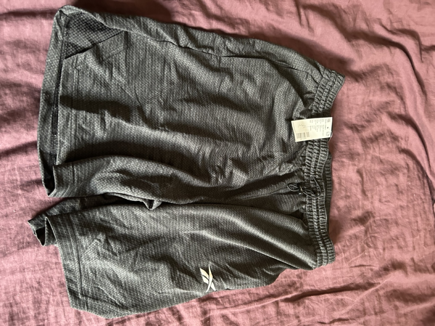 Men's Reebok Workout Shorts - Size Medium - photo 2