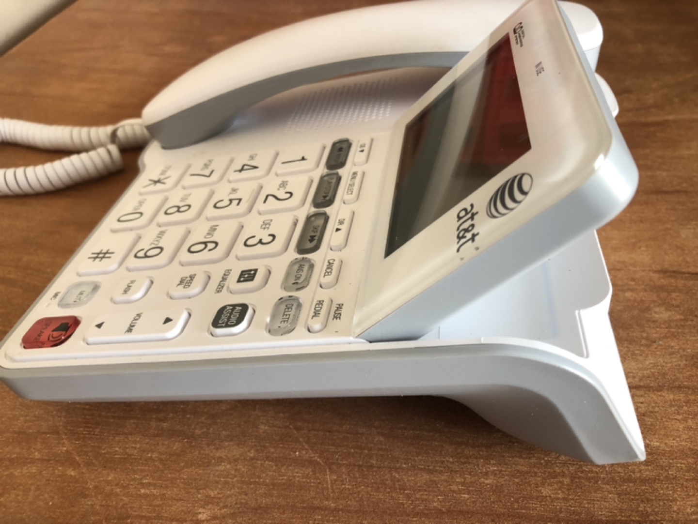AT&T CL940 Big Button Corded Phone with Answering System - photo 3
