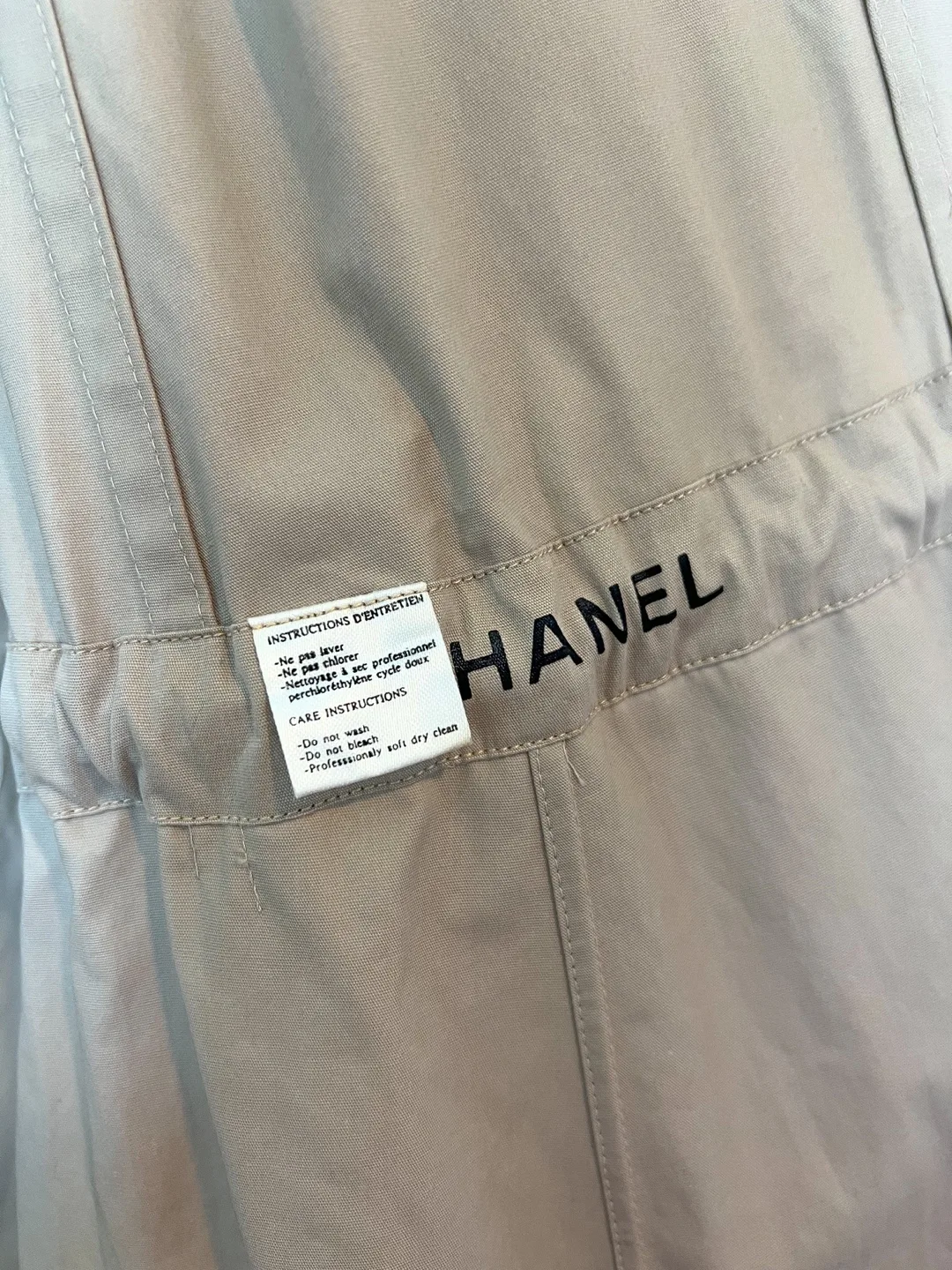 Chanel 1994 Vintage Trench Coat Size S/M 100% Authentic Beige image indicator(4)