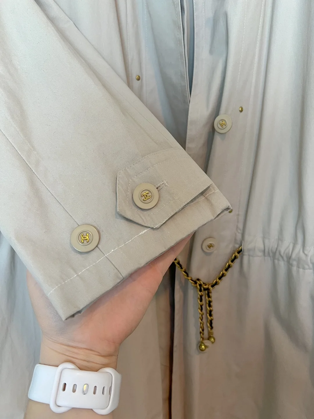 Chanel 1994 Vintage Trench Coat Size S/M 100% Authentic Beige image indicator(6)