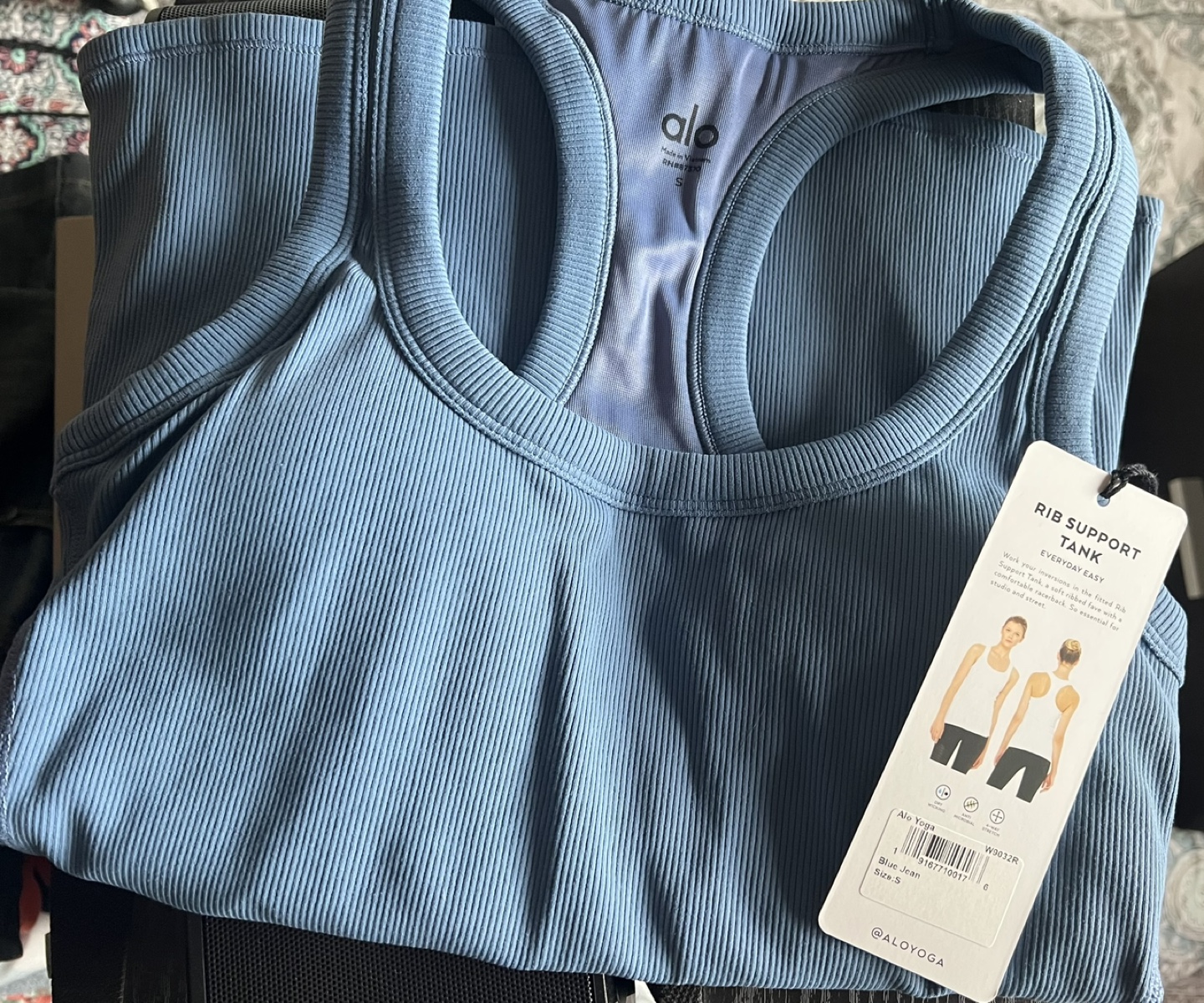 Alo Yoga Rib Support Tank - Size Small - Blue Jean