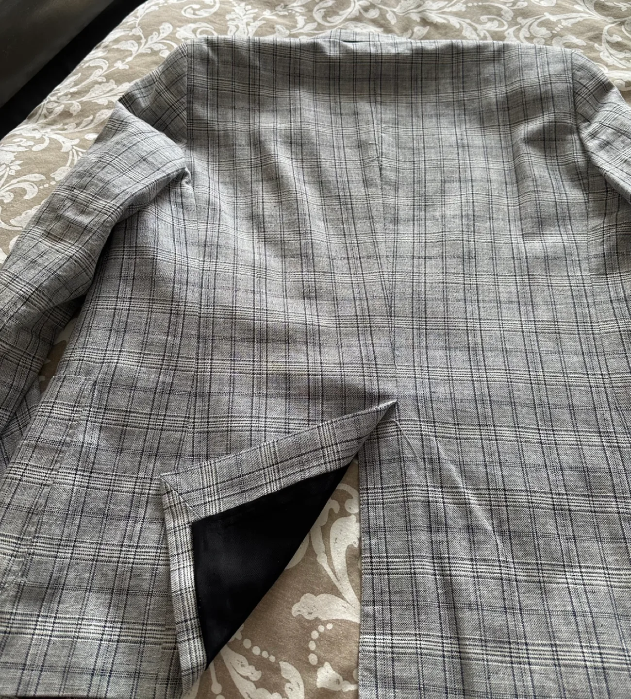 Men's Grey H&M Checked Blazer - Size 40 image indicator(4)