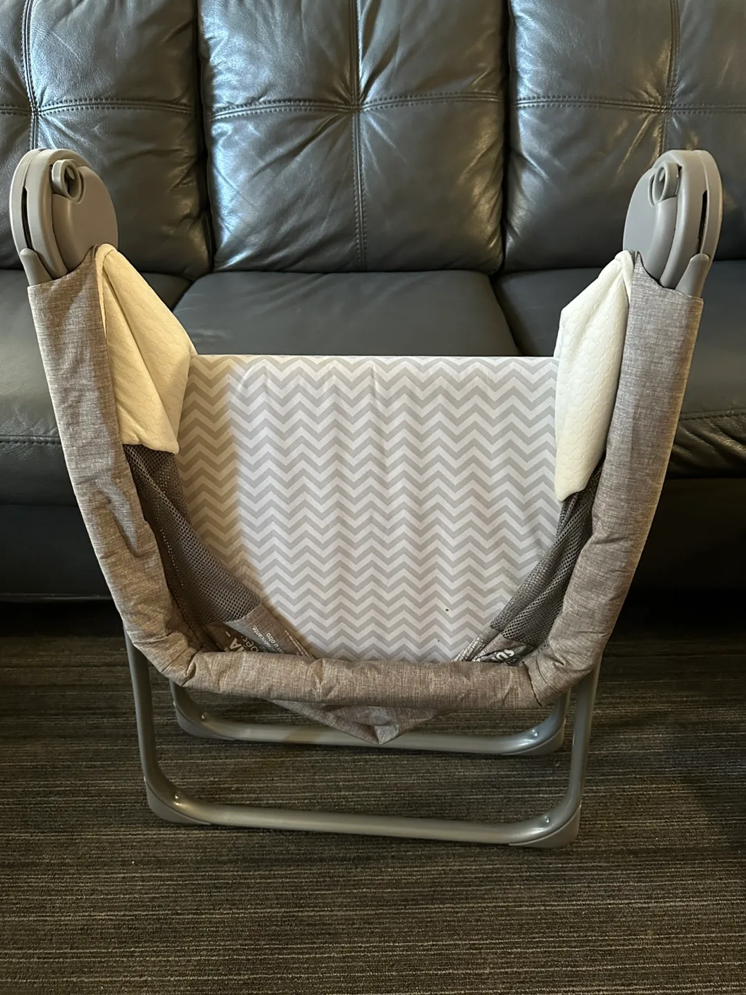 Evenflo WhisperWind Bassinet image indicator(6)