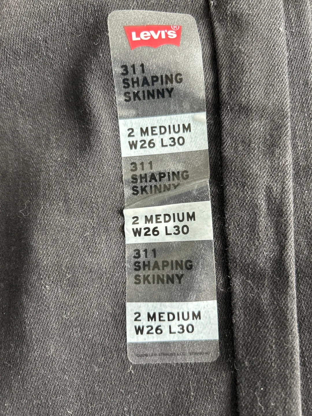 Levi's 311 Shaping Skinny Jeans - Size 26 image indicator(2)