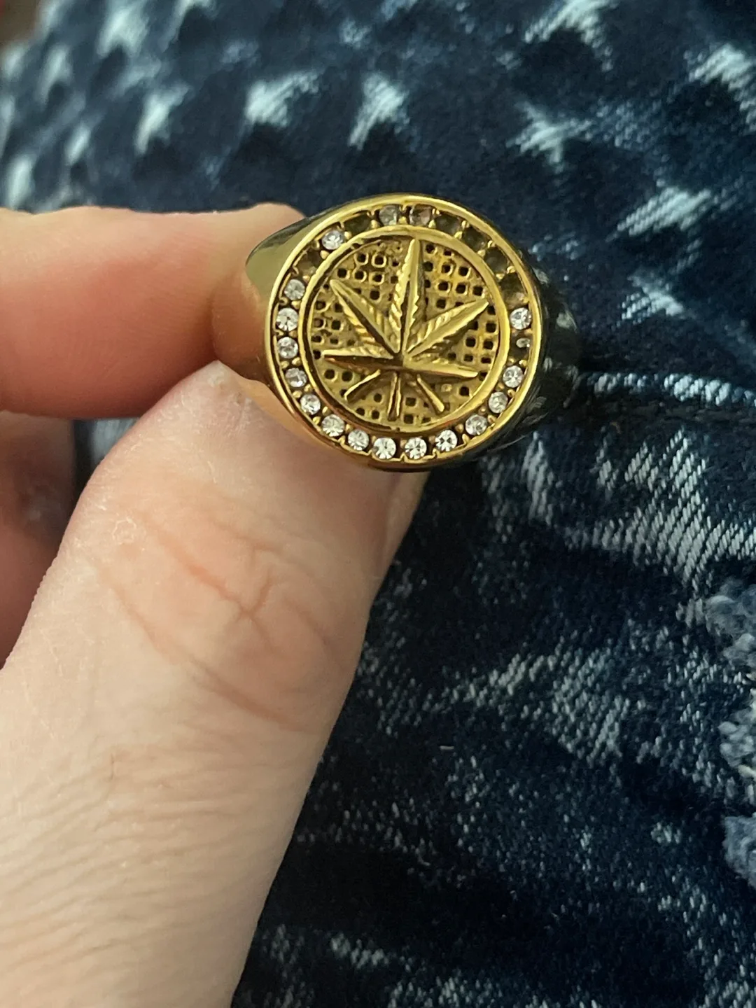Gold Signet Ring with Marijuana Leaf Design image indicator(2)