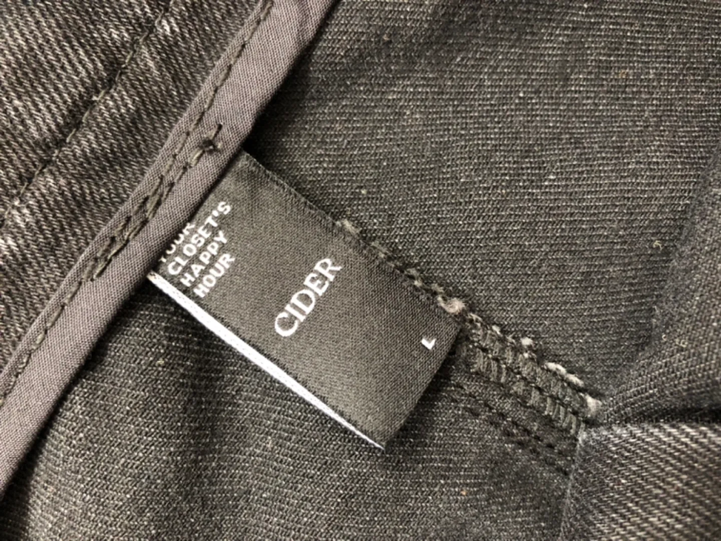 Cider Black Denim Mini Skirt Size L image indicator(3)