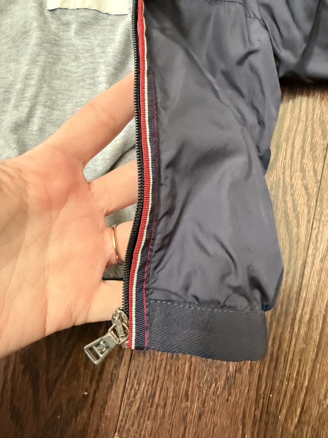 Anton Moncler Kids' Navy Blue Hooded Rain Jacket, Size 2T - photo 4