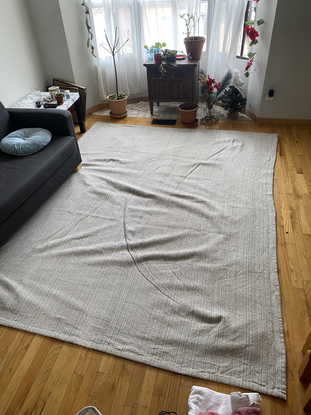 Large Grey and White Rug