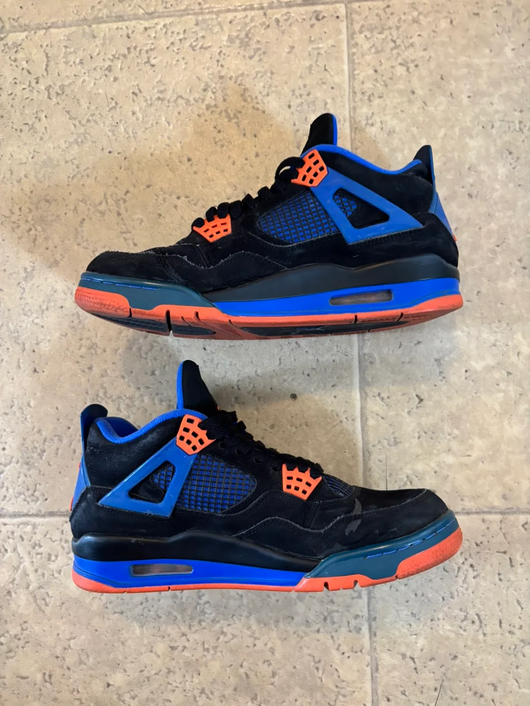 Jordan 4 Retro Cavs image indicator(2)
