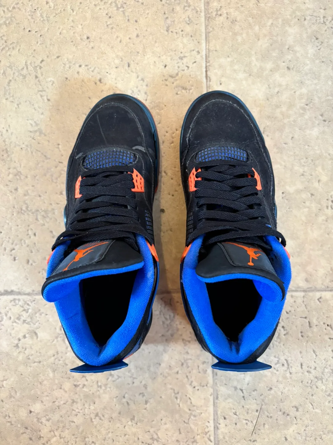 Jordan 4 Retro Cavs image indicator(3)