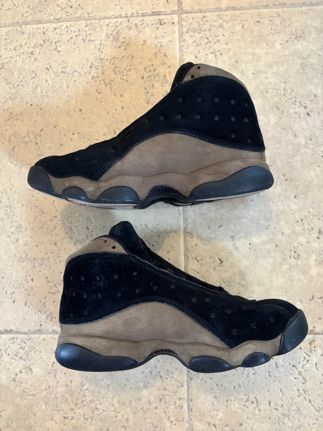 Jordan 13 Retro Olive image indicator(2)