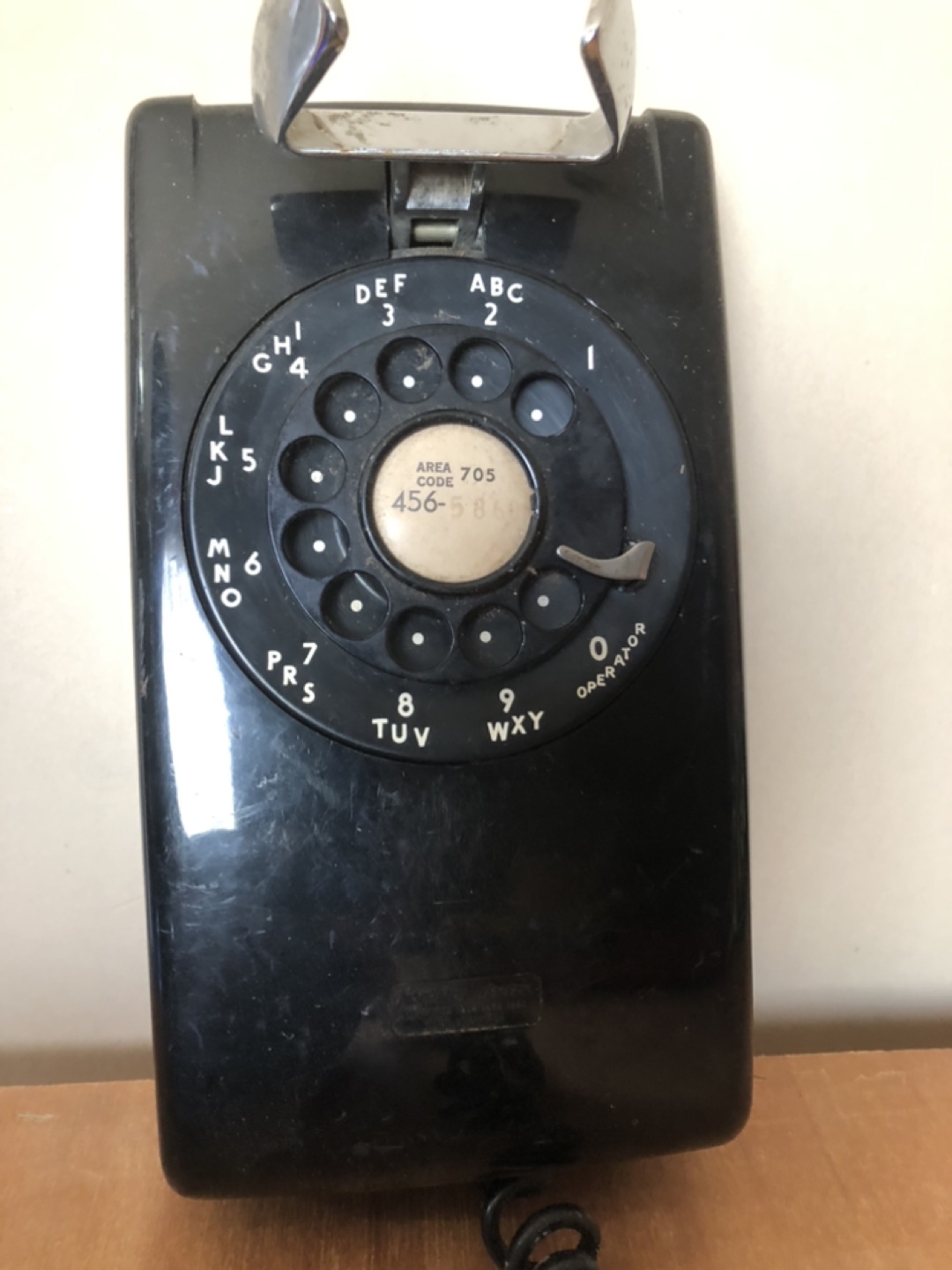 Vintage Northern Telecom Wall-Mounted Rotary Phone - photo 2