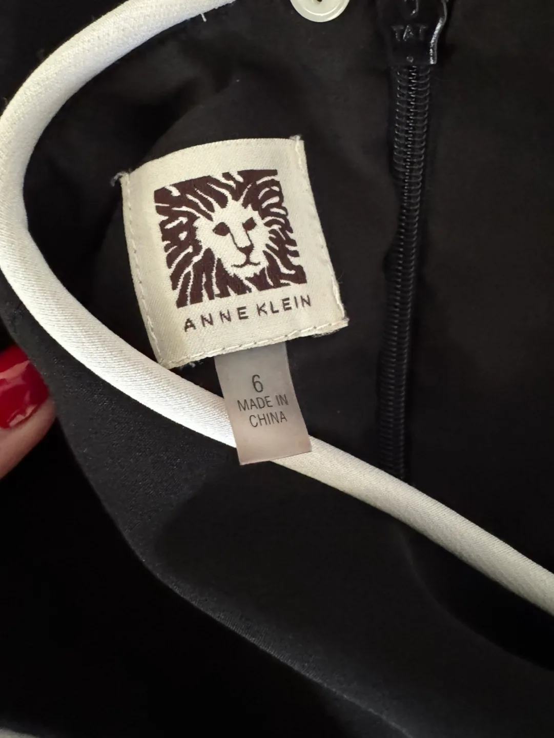 Anne Klein Black Dress | Size 6 image indicator(5)