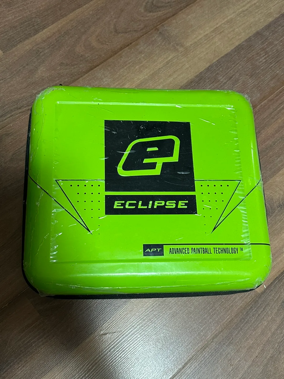 Eclipse Paintball Gun with Case image indicator(2)