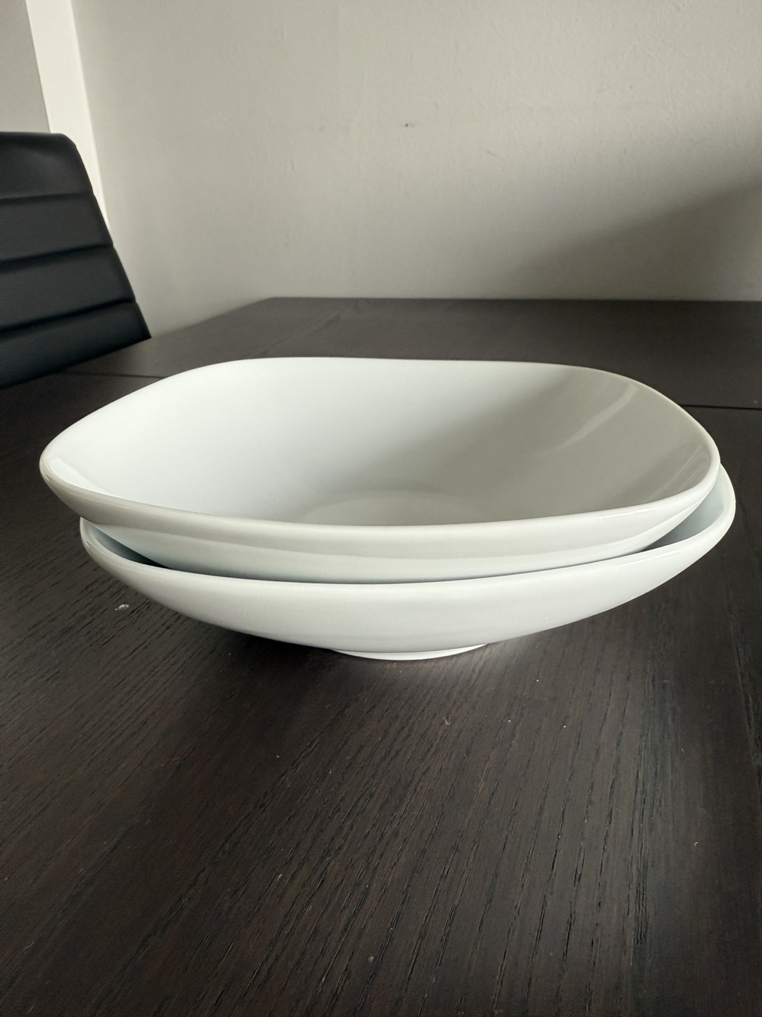 Set of 2 White Square Bowls - photo 4