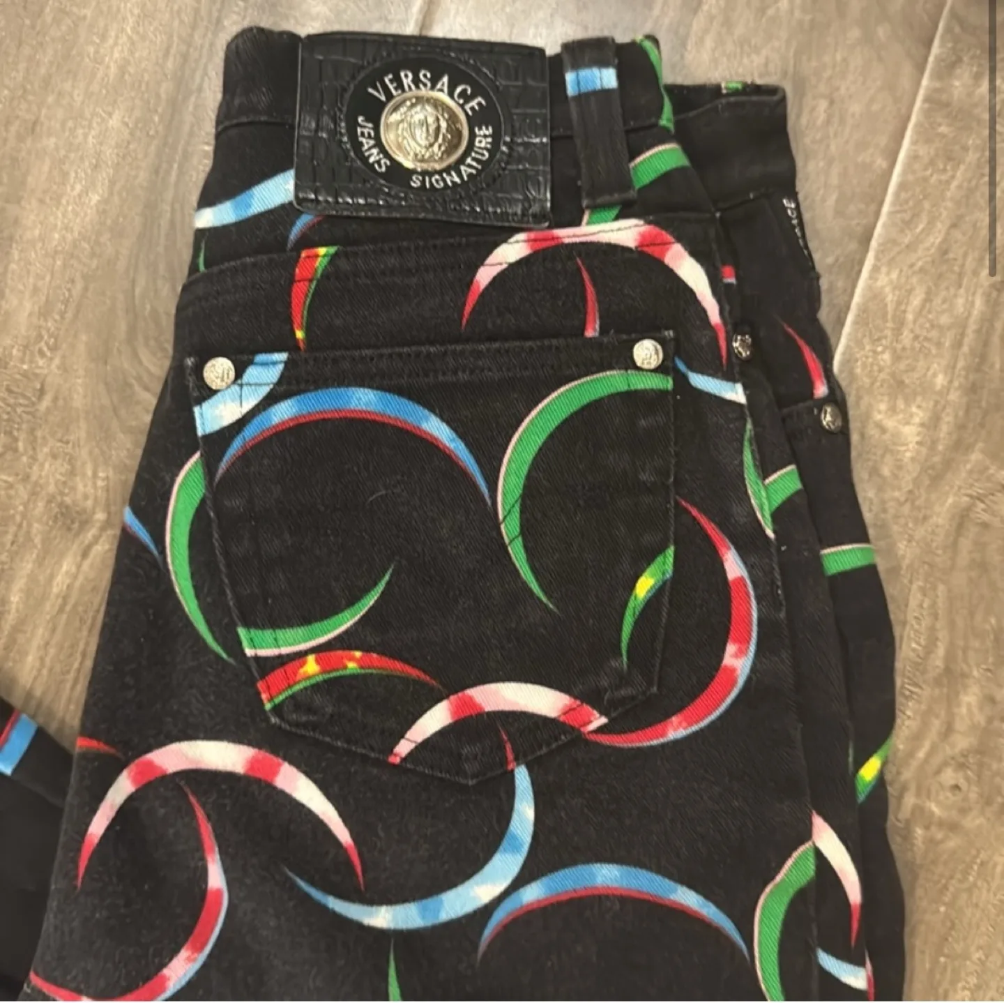 Vintage versace - high waist jeans size - 28 image indicator(2)