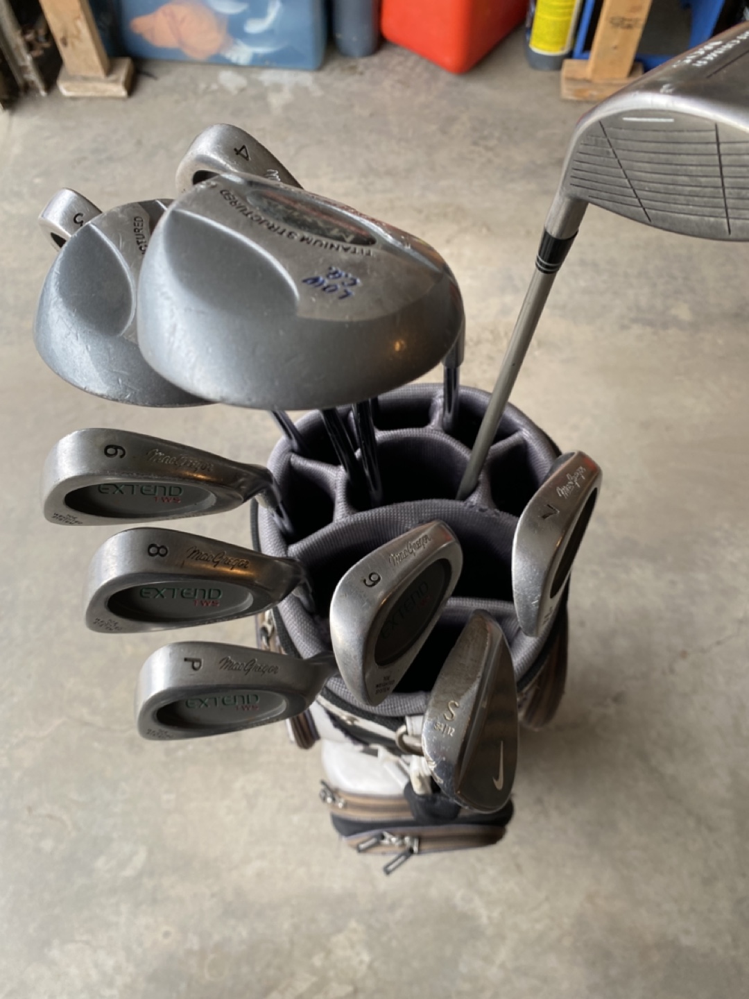 Callaway Golf bag and 12pc golf clubs - photo 5