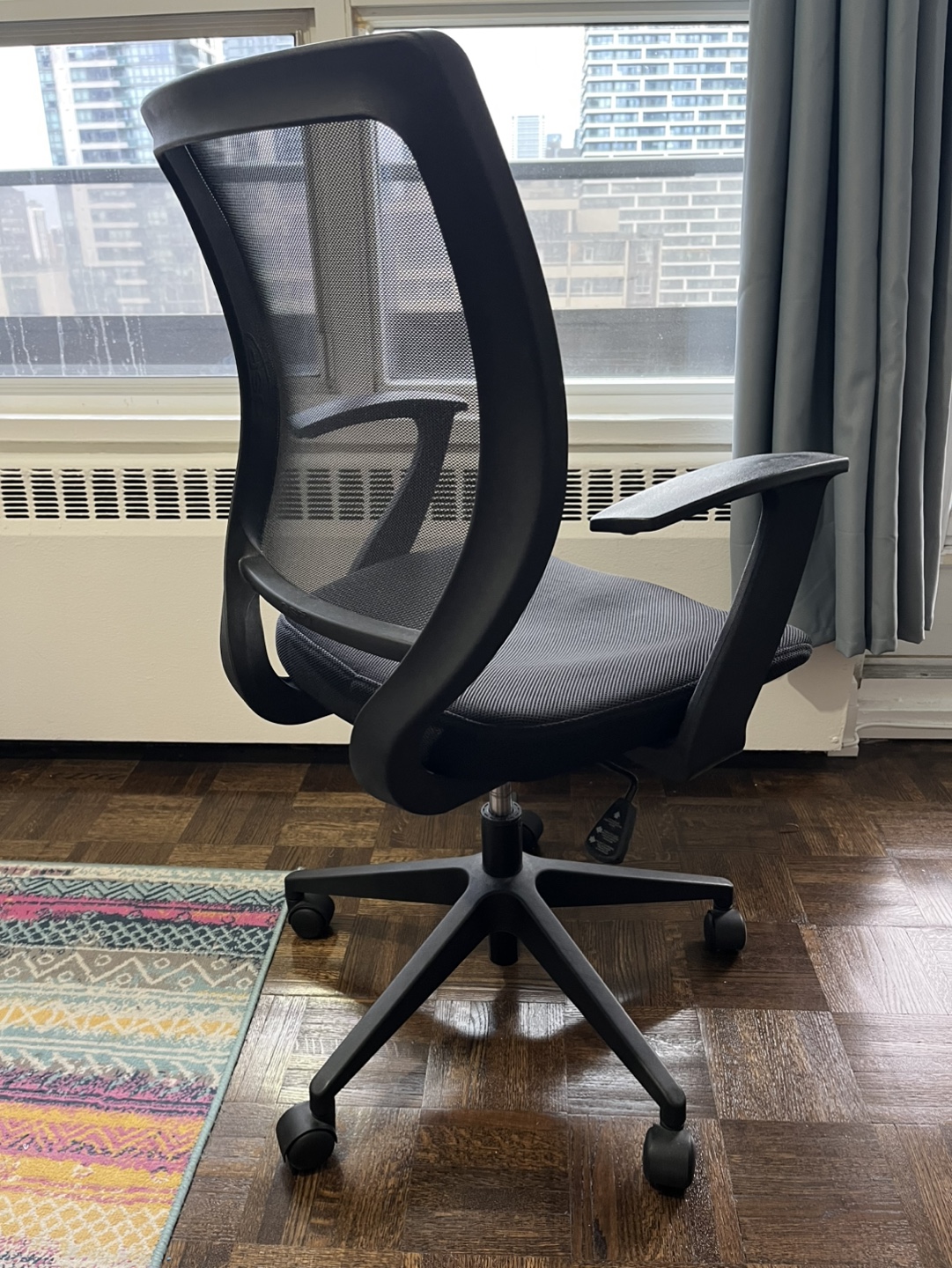 Office Chair with Adjustable Height - photo 2