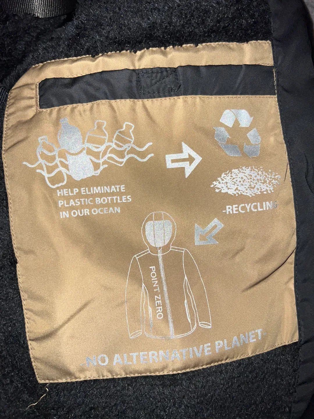 Men’s Point Zero Black Puffer Jacket Size Large image indicator(3)