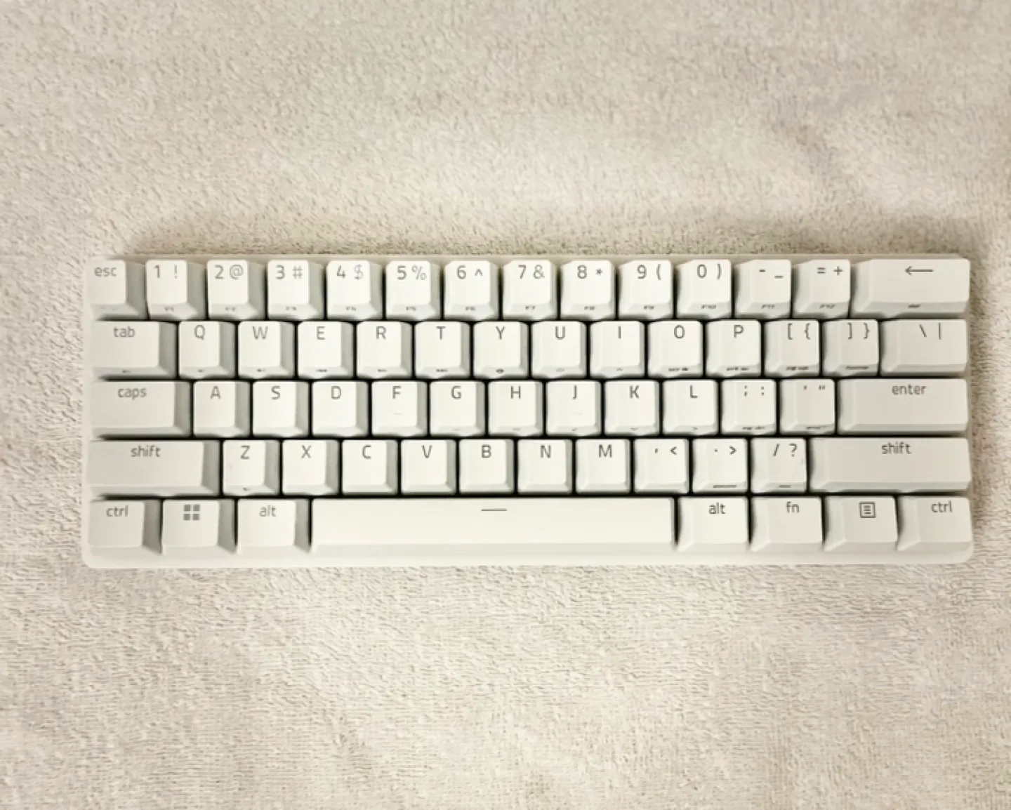 Razer Huntsman Mini Mercury White 60% Optical Gaming Keyboard image indicator(6)