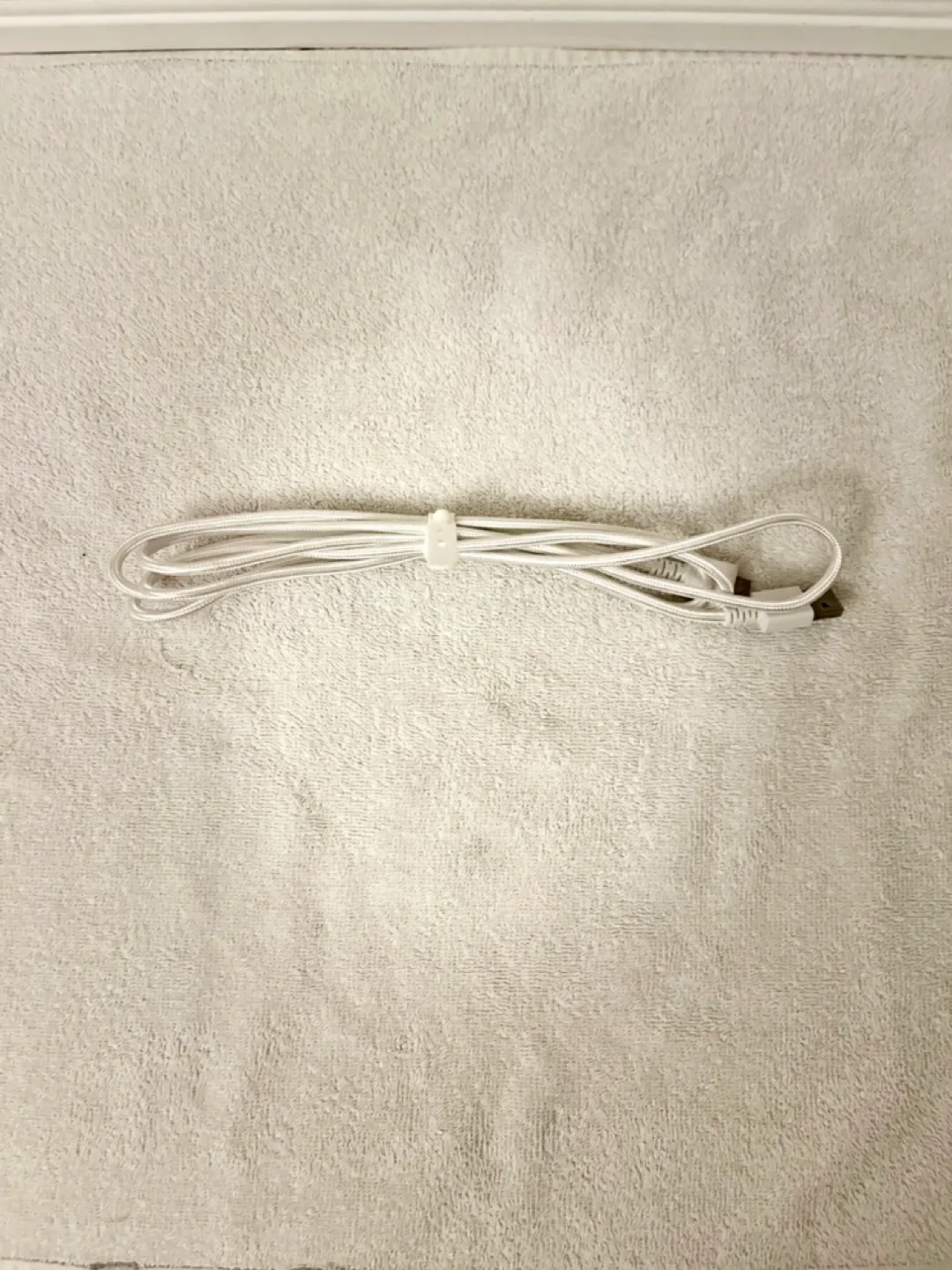 Razer Huntsman Mini Mercury White 60% Optical Gaming Keyboard image indicator(10)