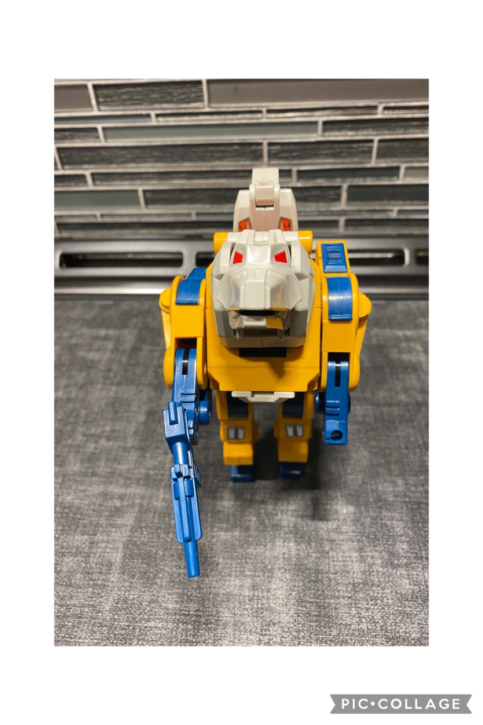 Vintage 1987 Transformers G1 Headmaster Weirdwolf