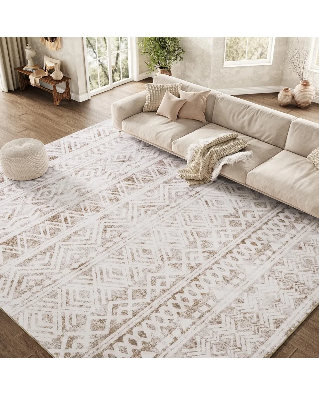 Large Area Rug - 8x10 Feet - Beige and White Geometric Pattern image indicator(2)