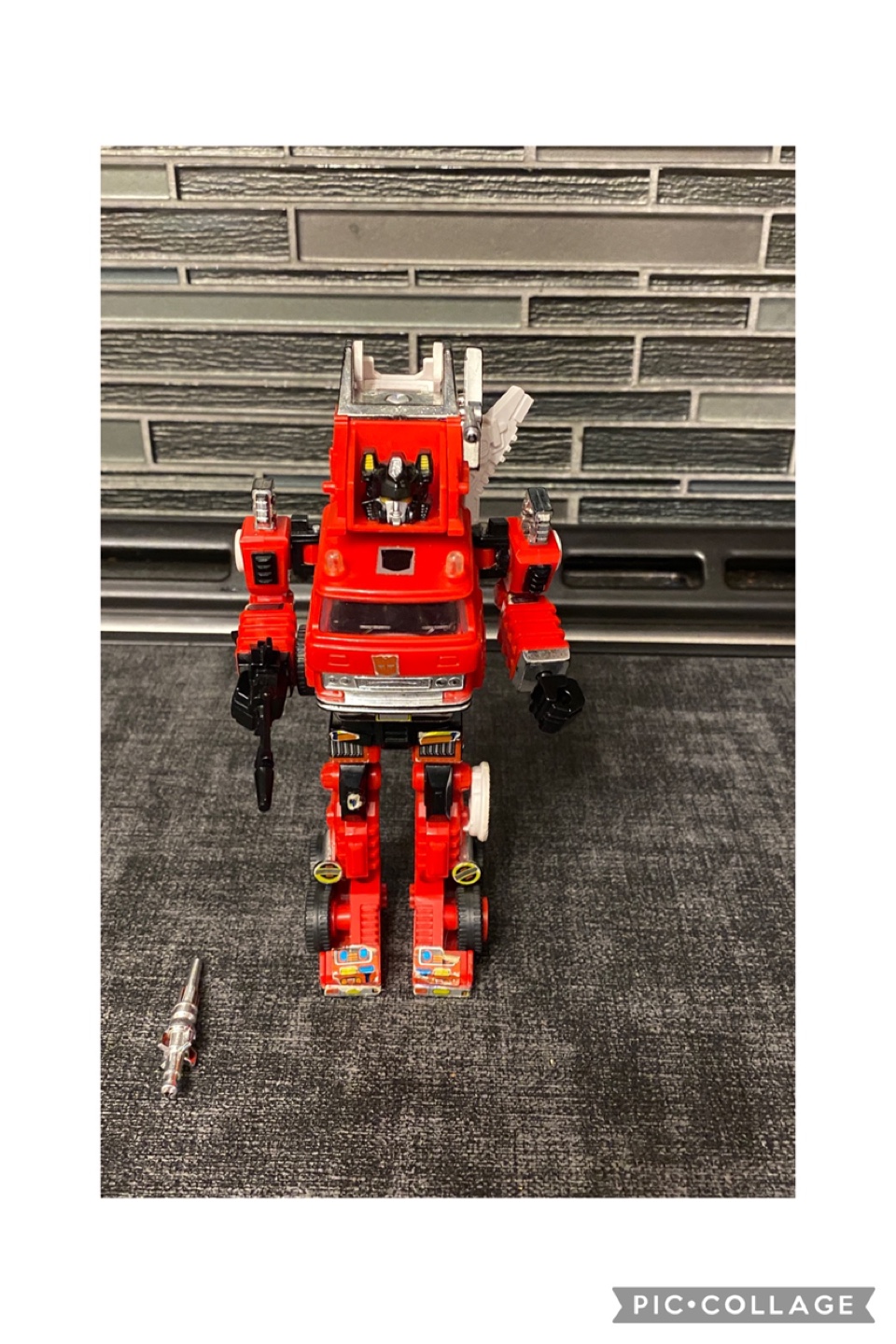 Vintage 1992 G2 Transformers Inferno