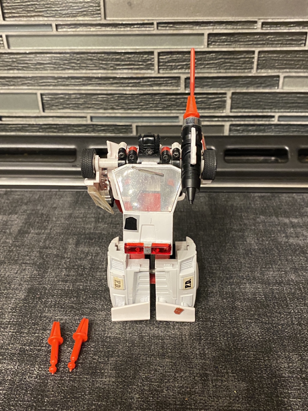 Vintage 1984 G1 Transformers Red Alert - photo 3