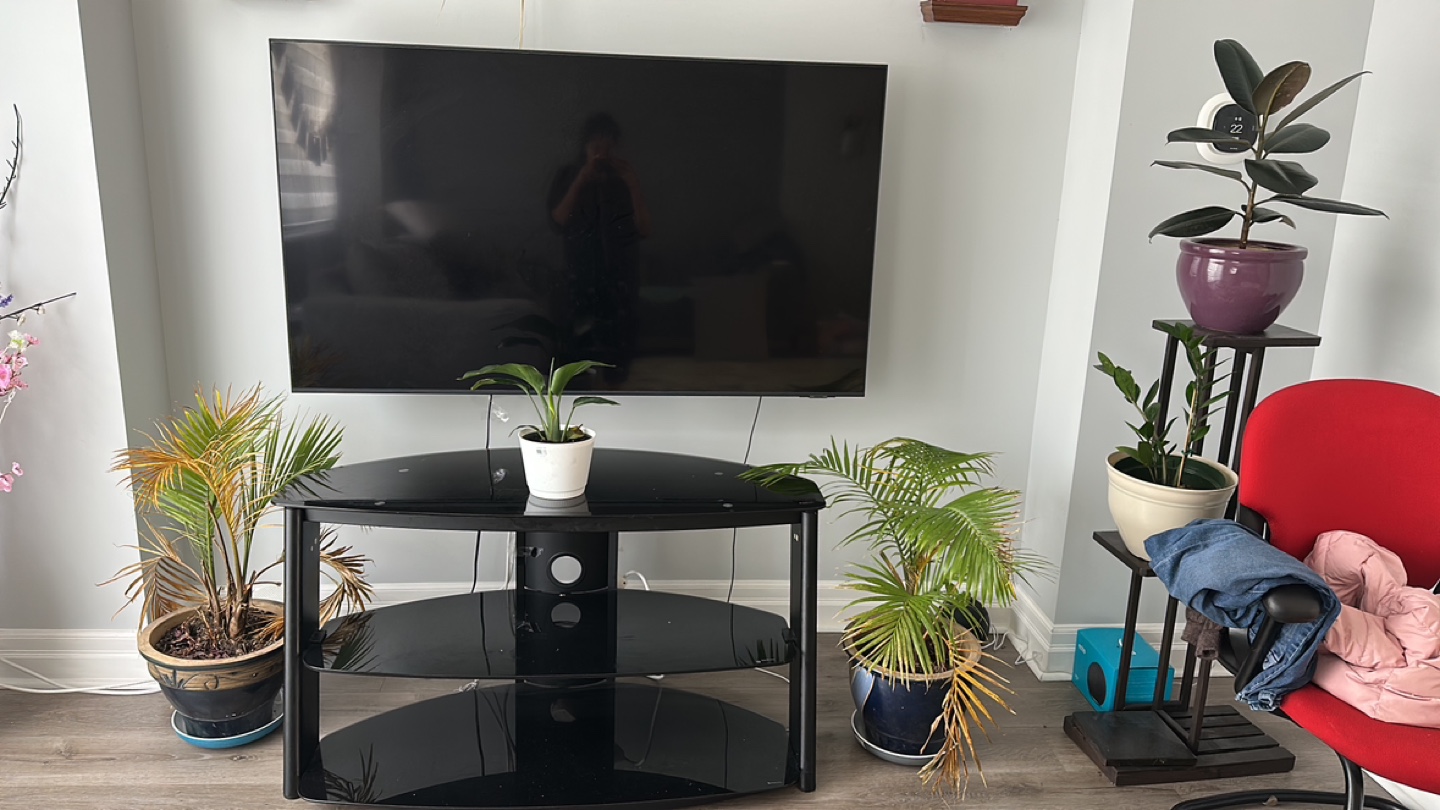 Black Glass TV Stand