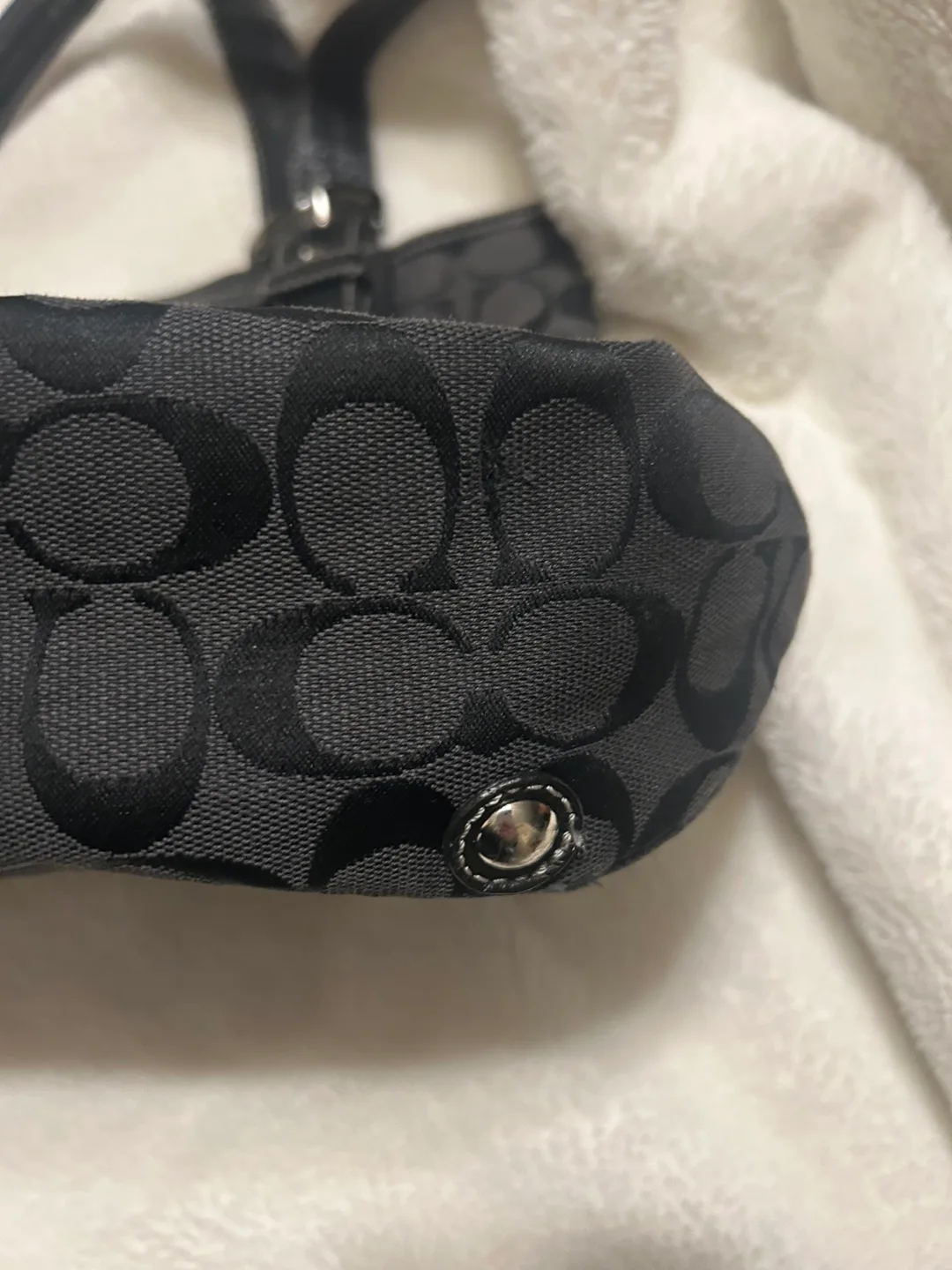 Coach Black Signature Tote Bag image indicator(3)
