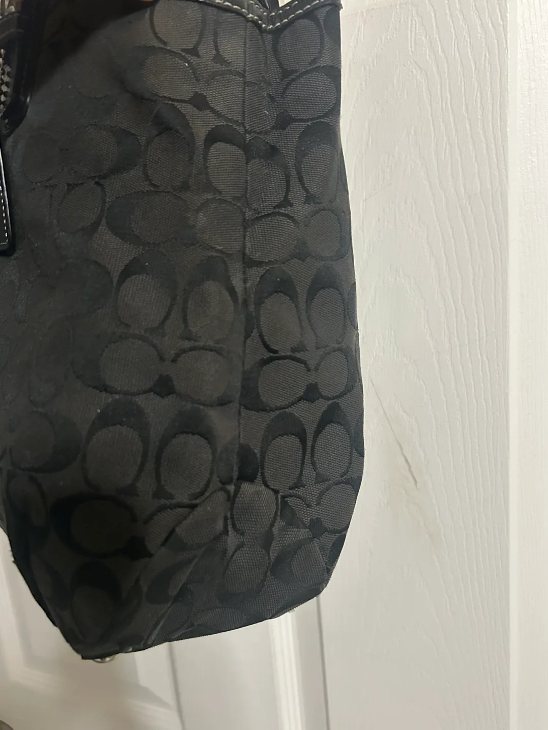 Coach Black Signature Tote Bag image indicator(8)