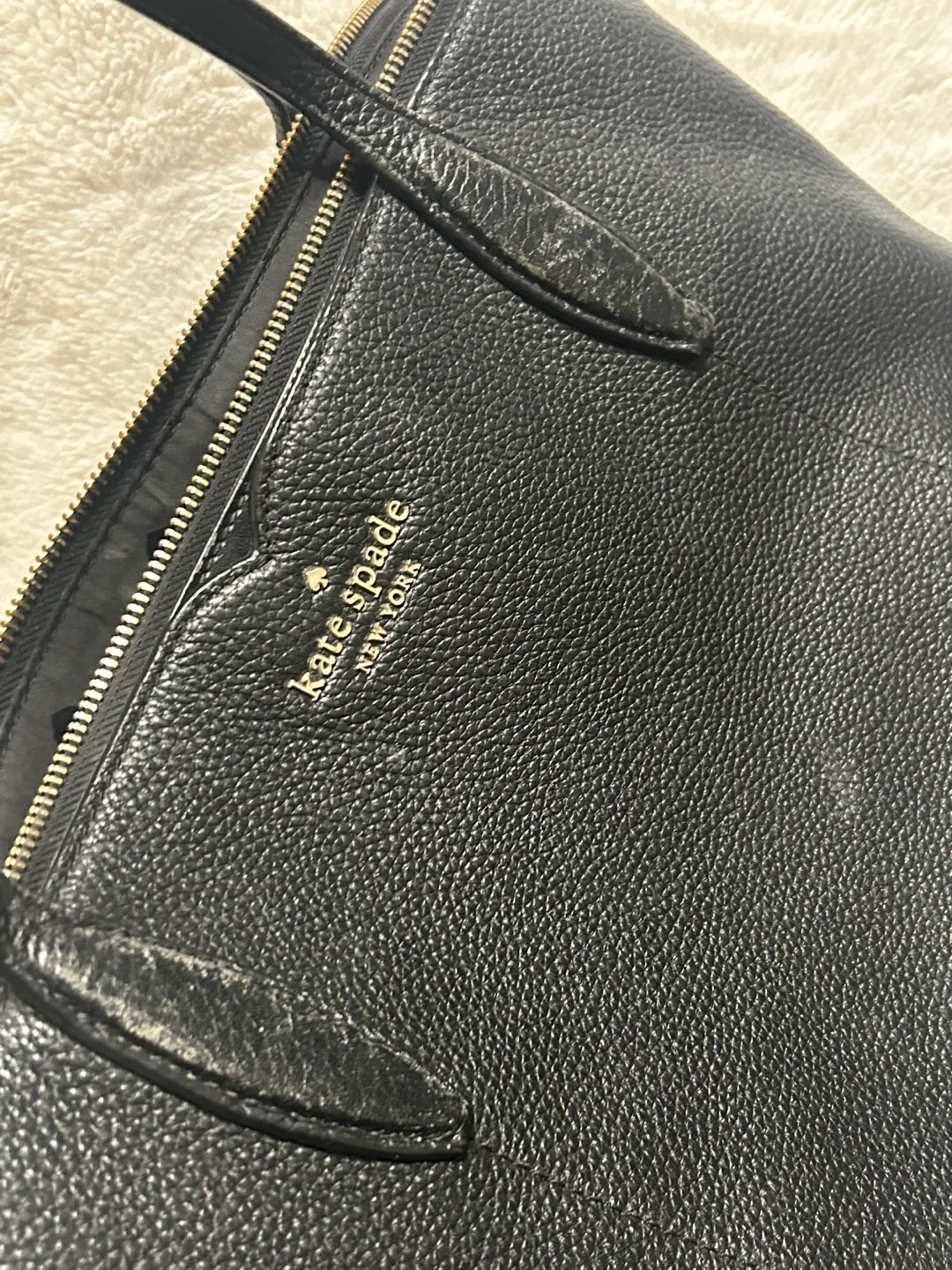 Kate Spade New York Black Leather Tote Bag image indicator(3)