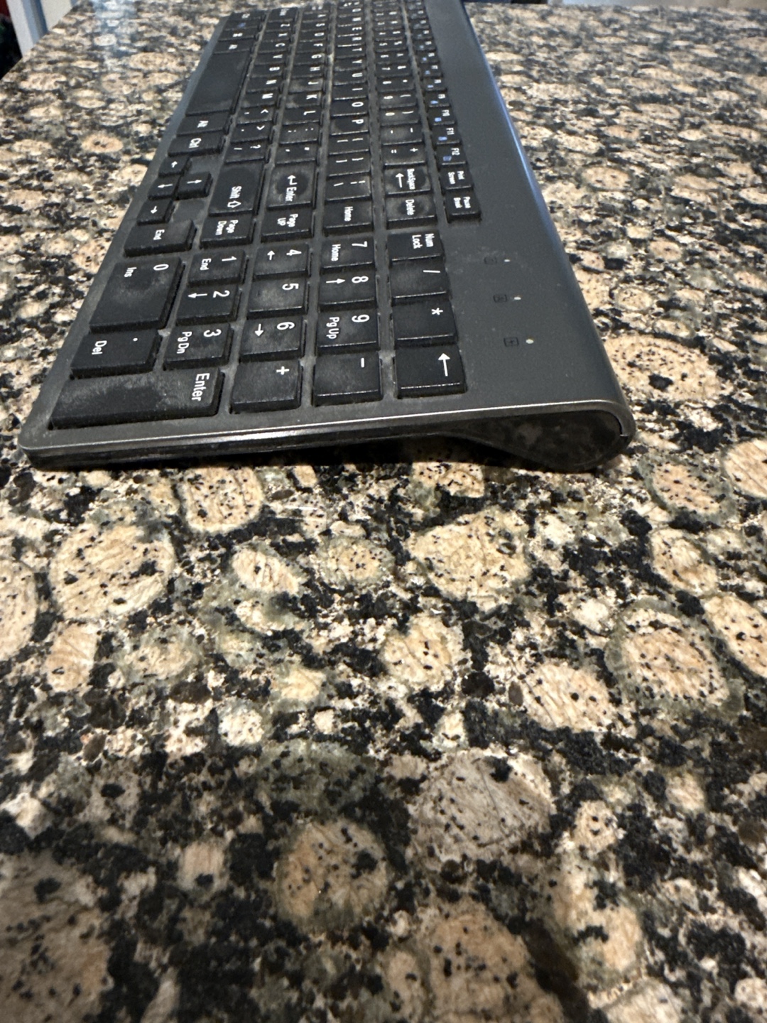 Used Wireless Keyboard - photo 2