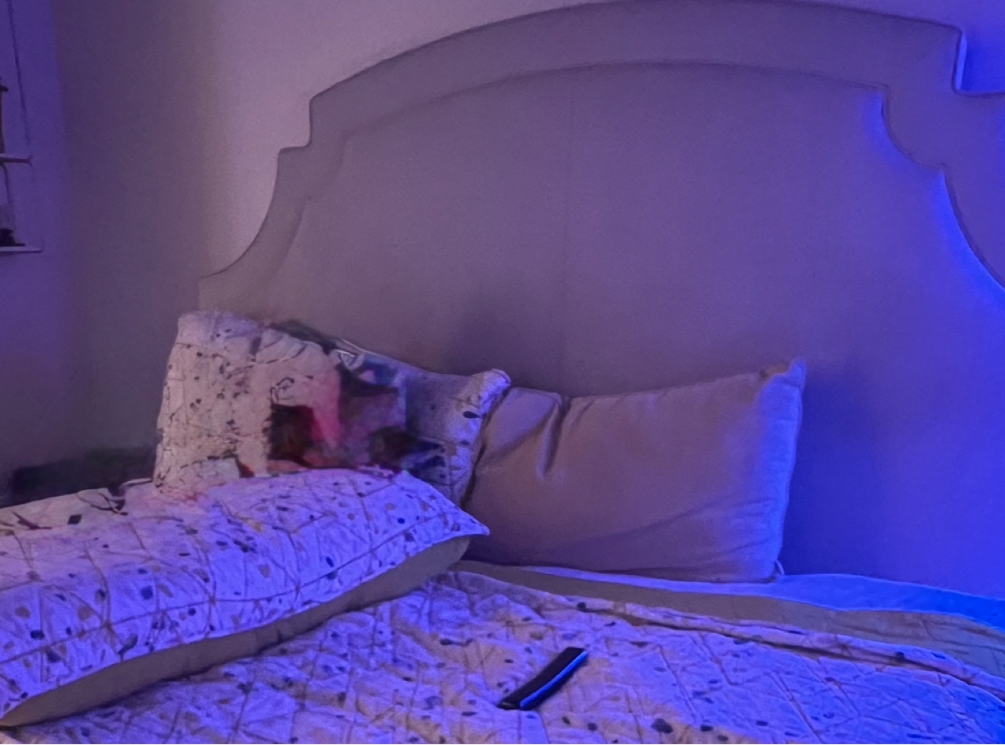 Decca Elegant King Headboard - photo 2