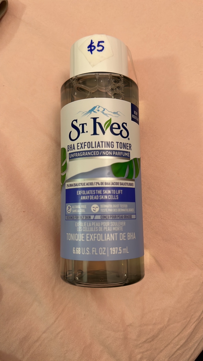 St. Ives BHA Exfoliating Toner makeup skincare
