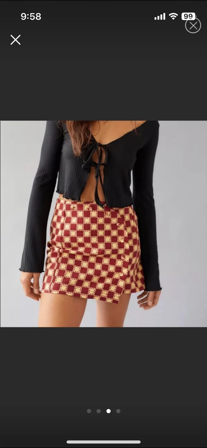 Urban Outfitters Red and Yellow Checkered Mini Skirt image indicator(4)