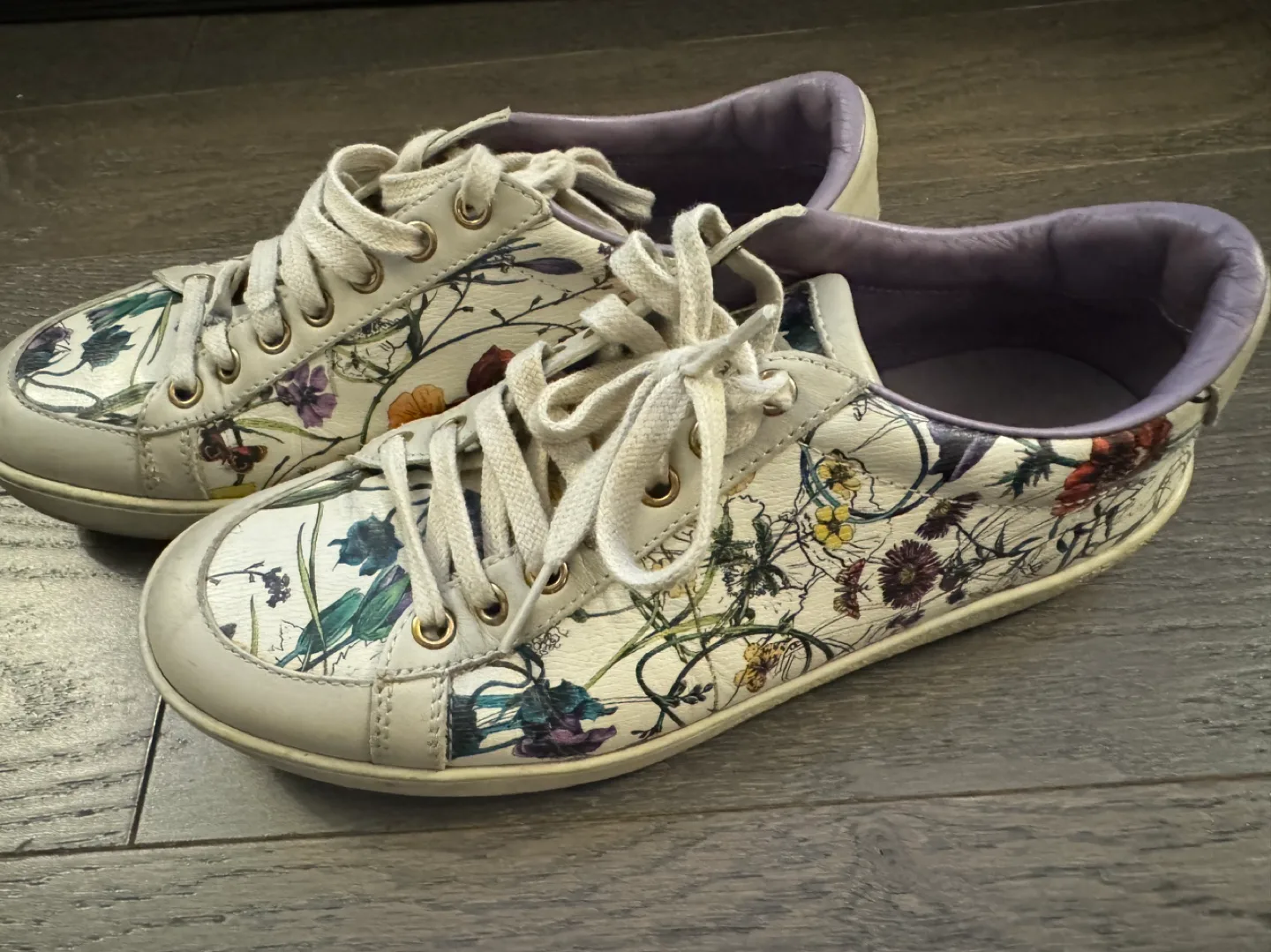 Gucci Floral Print Sneakers image indicator(3)