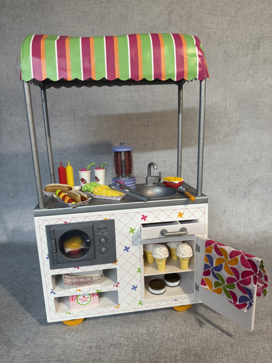 American Girl Campus Snacks Food Cart Playset