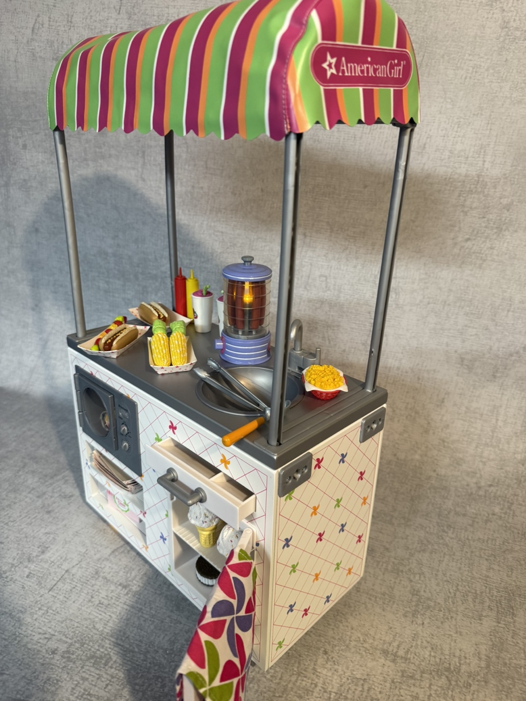 American Girl Campus Snacks Food Cart Playset - photo 3