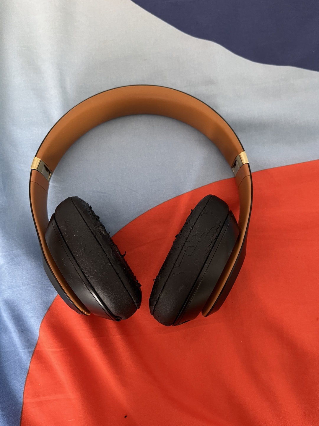 Refurbished Beats Solo3 Wireless Headphones